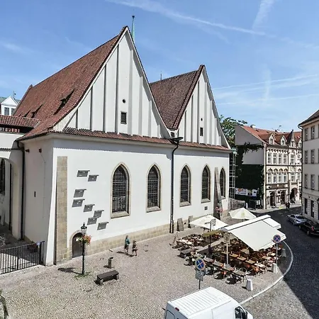 Old Town Apartmán *